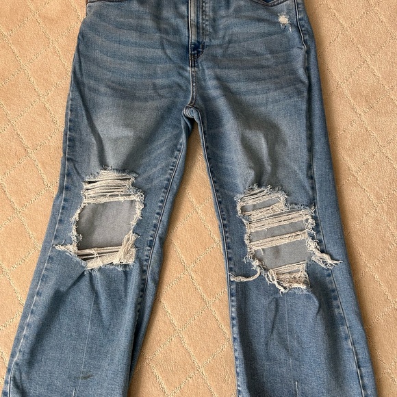 Zenana Outfitters Ripped Boyfriend Jeans in Blue - Picture 2 of 5